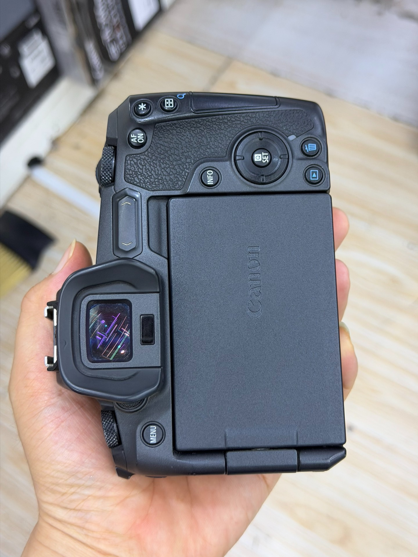Canon EOS R (Body)