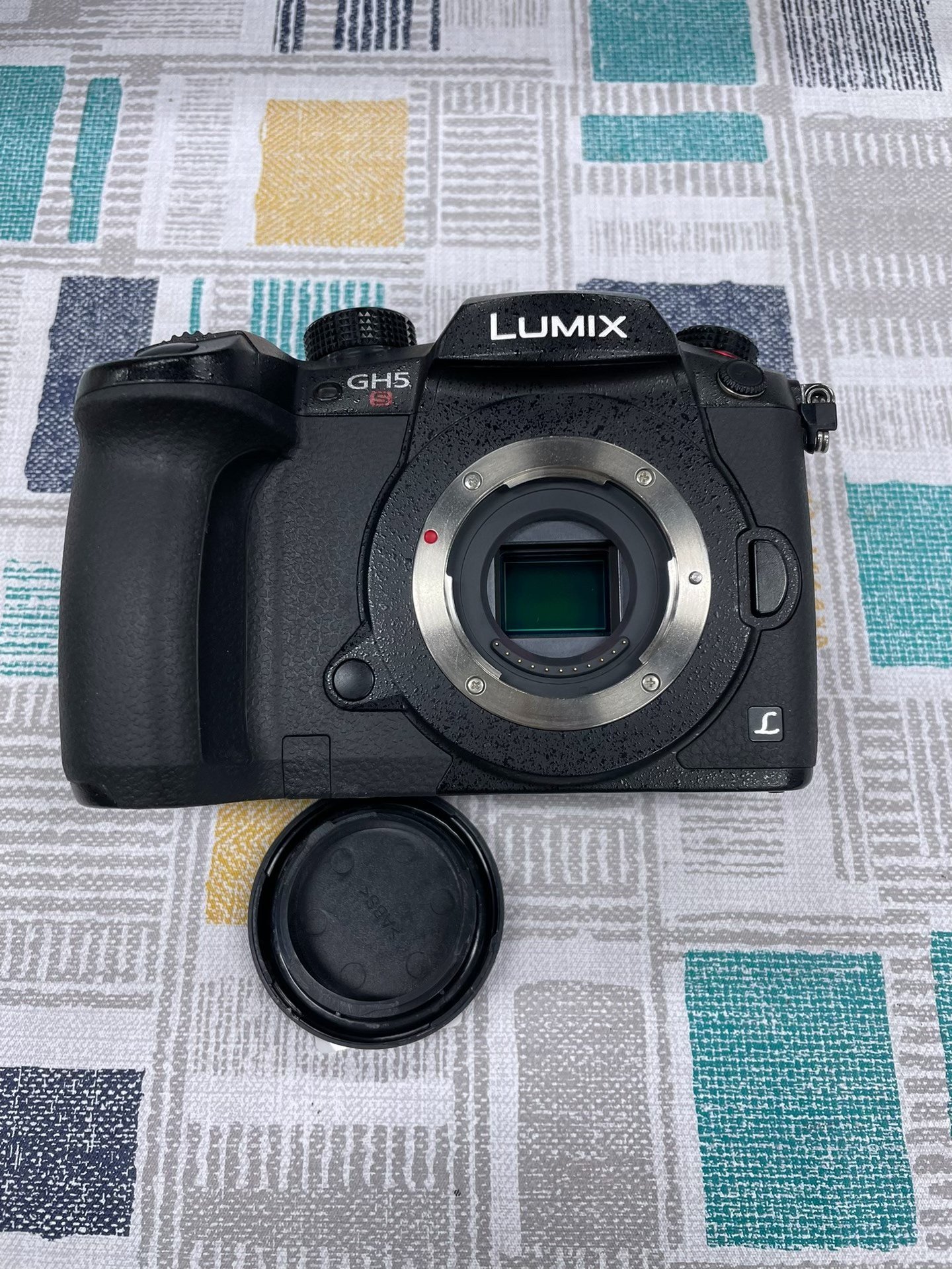 Lumix Gh5S - Image 4